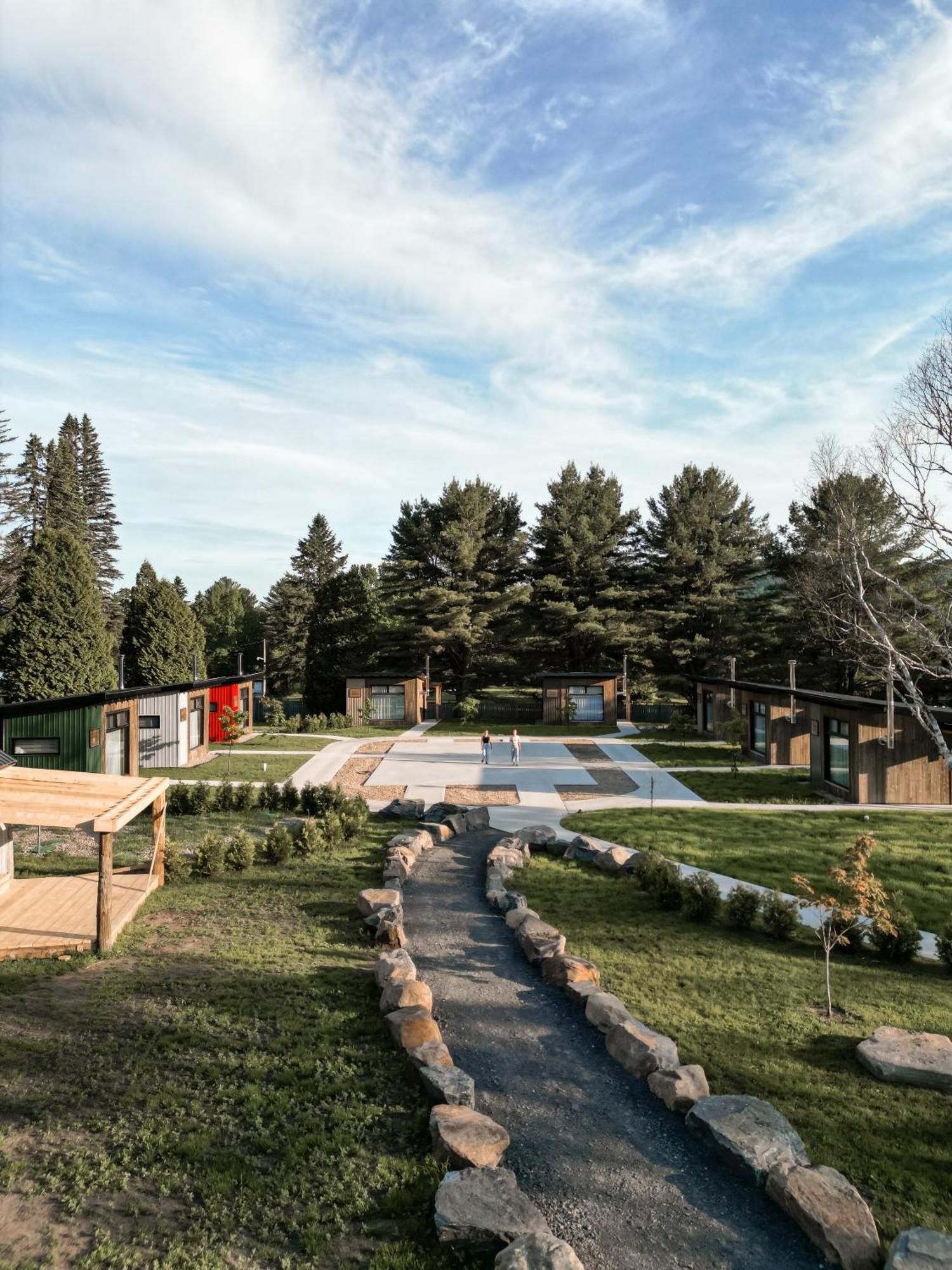 Le 2800 Du Parc Villa Shawinigan Bagian luar foto